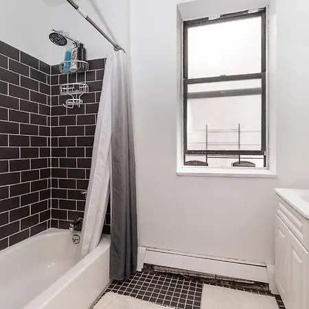 2Bed Bliss By Central Park North New York Exterior photo