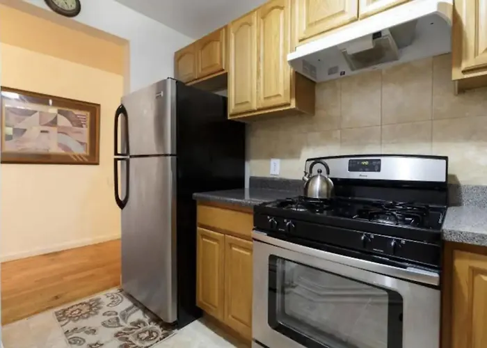 2Bed Bliss By Central Park North